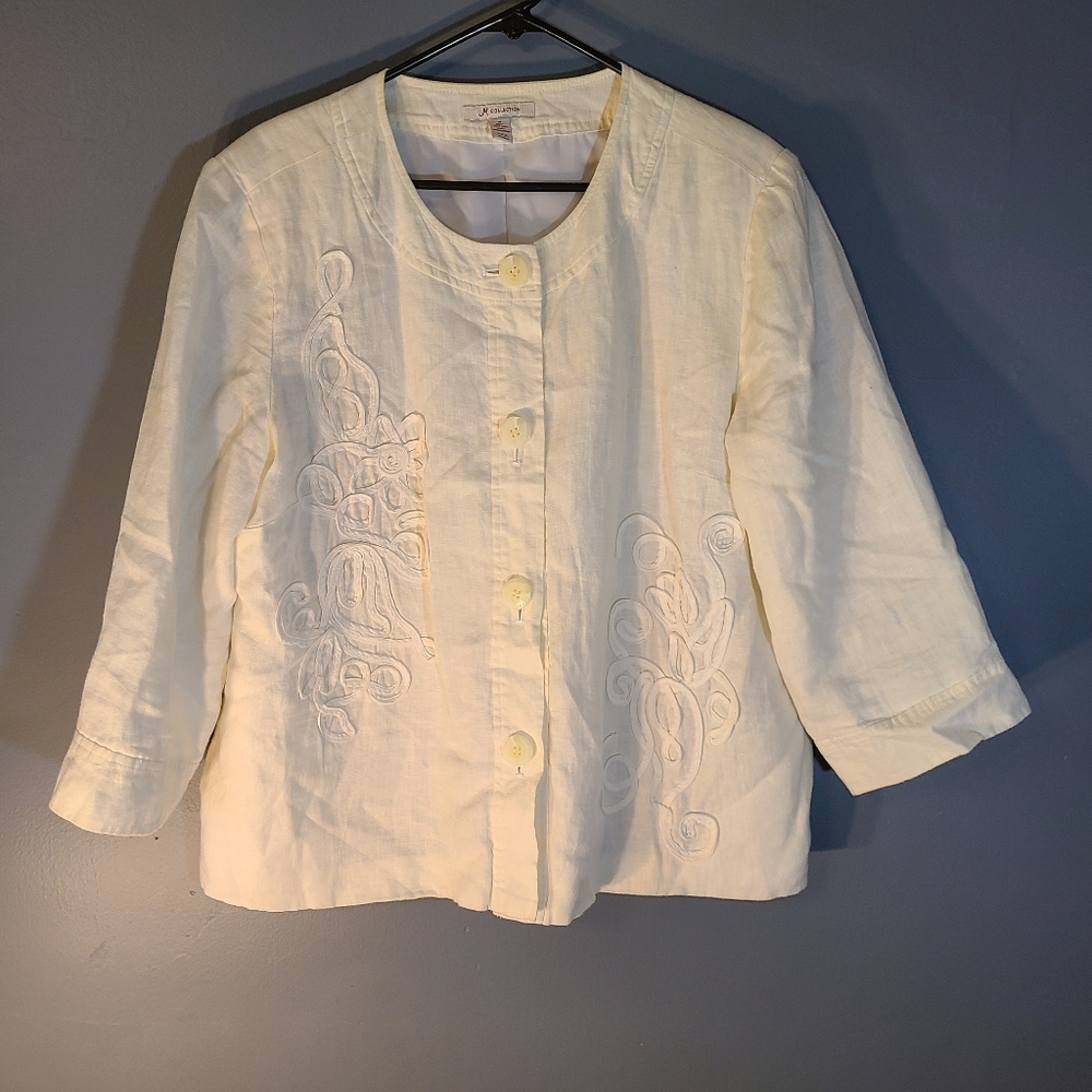 JM collection 100% linen suit with floral accent